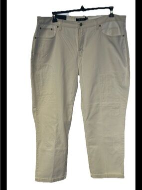 Ralph Lauren White Cropped Embroidered Patch Jeans.